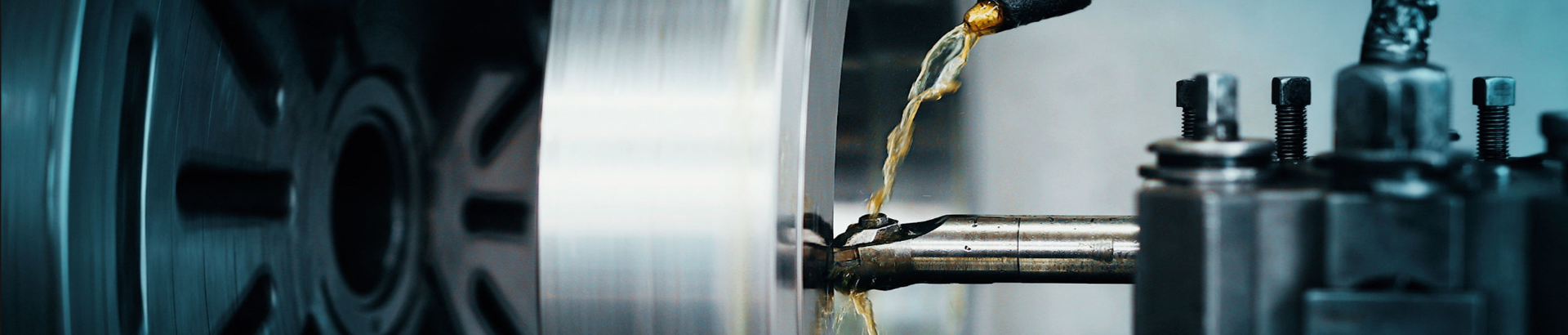 Why Are High-Quality Cutting Fluids Critical for Machining Quality?